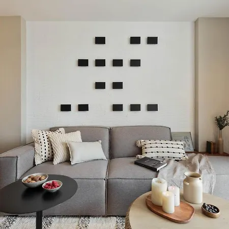 Lys - 2 Bedrooms And Pool In Eixample Esquerra Barcelona