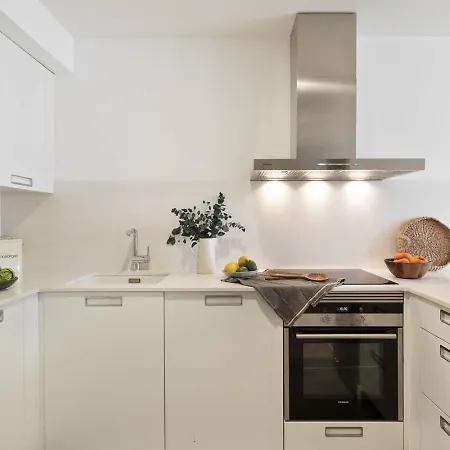 Lys - 2 Bedrooms And Pool In Eixample Esquerra דירה *