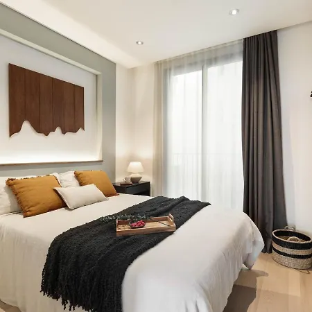 Lys - 2 Bedrooms And Pool In Eixample Esquerra *