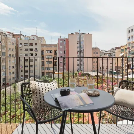 Lys - 2 Bedrooms And Pool In Eixample Esquerra