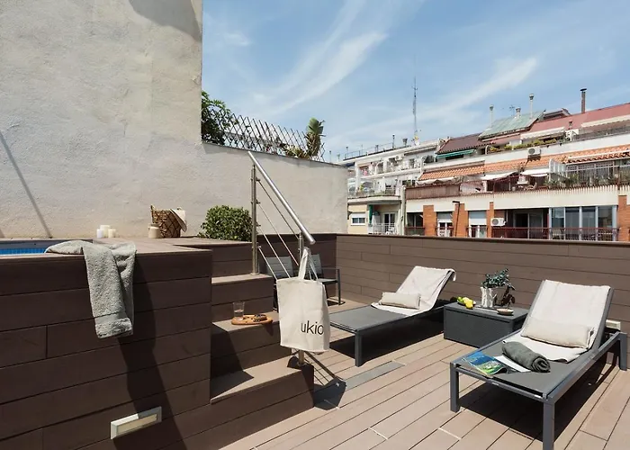 Lys - 2 Bedrooms And Pool In Eixample Esquerra